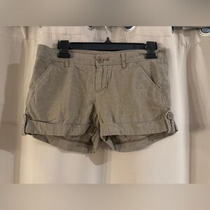 Cielo Classic Tan Shorts